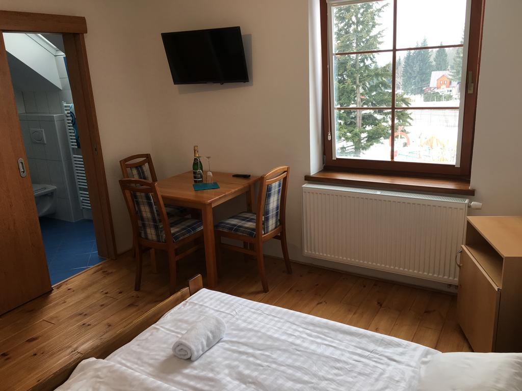 Penzion pod Kapličkou Kořenov Esterno foto